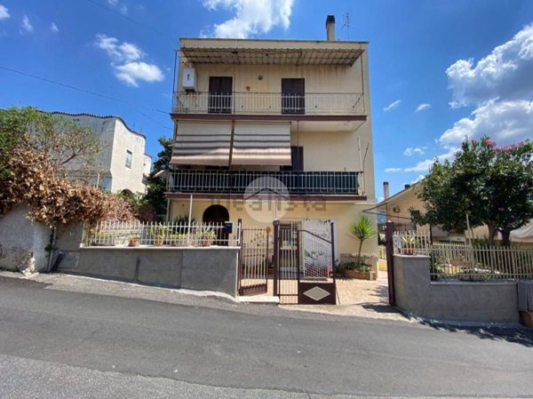 appartamento in vendita a Marcellina