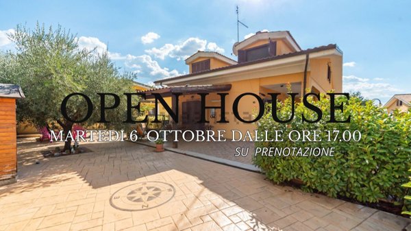 casa indipendente in vendita a Marcellina