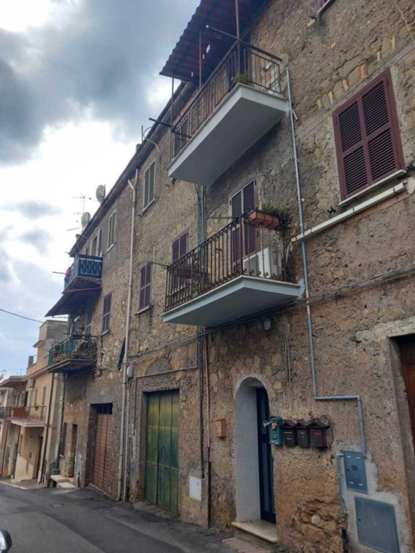 appartamento in vendita a Marcellina