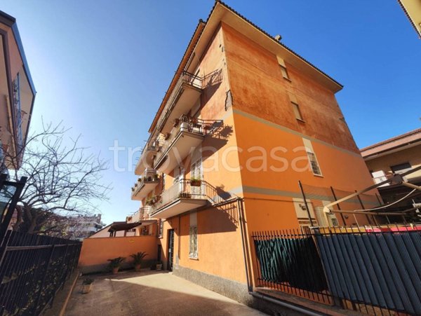 appartamento in vendita a Marino in zona Frattocchie