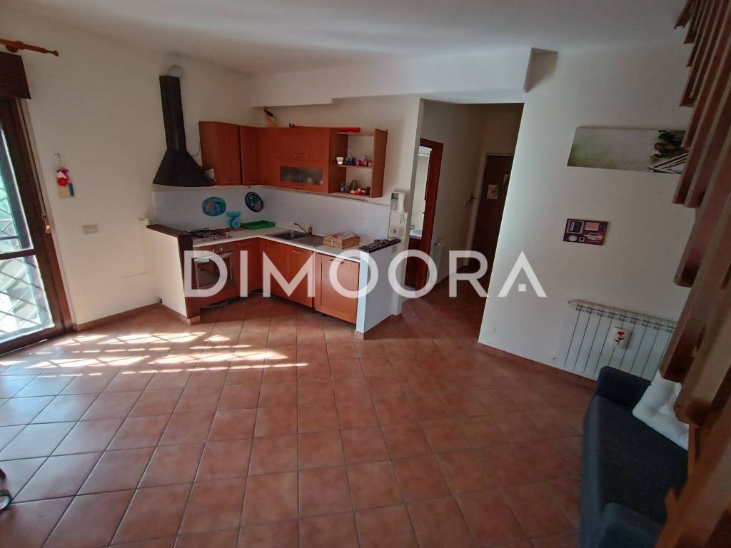 appartamento in vendita a Marino in zona Poggio delle Mole