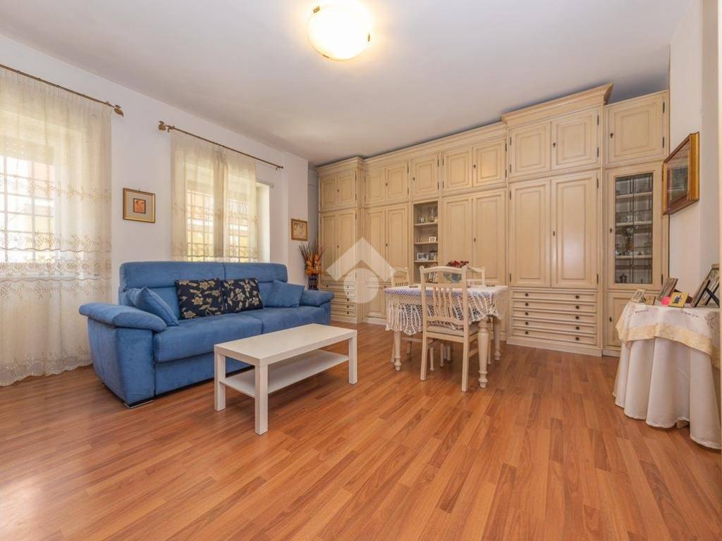 appartamento in vendita a Marino in zona Frattocchie