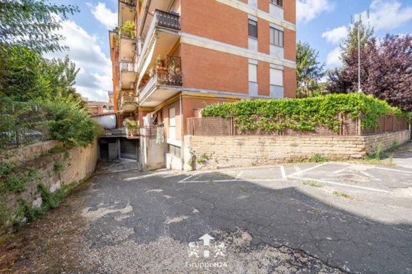 appartamento in vendita a Marino in zona Frattocchie
