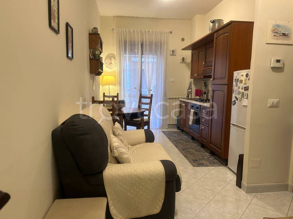 appartamento in vendita a Marino in zona Santa Maria delle Mole