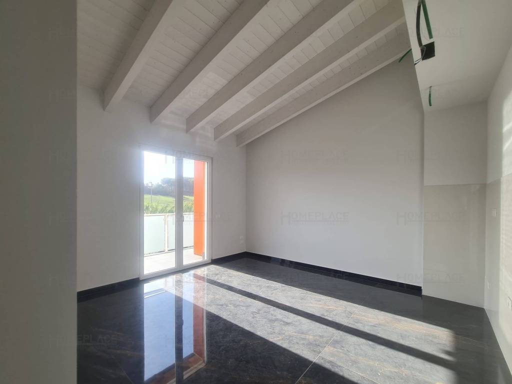 appartamento in vendita a Marino in zona Santa Maria delle Mole