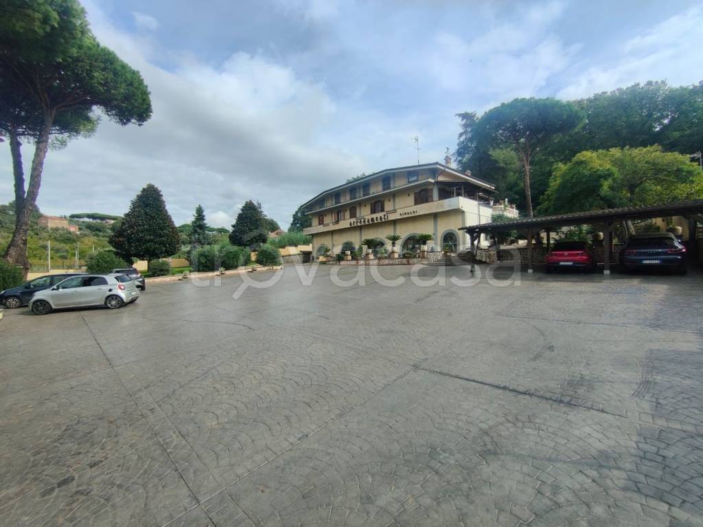 terreno edificabile in vendita a Marino