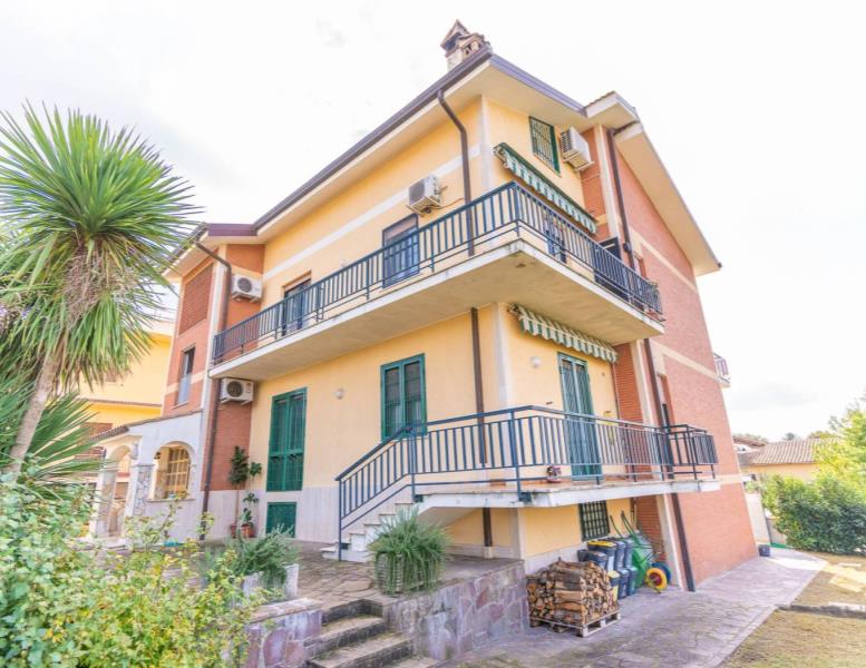 appartamento in vendita a Marino