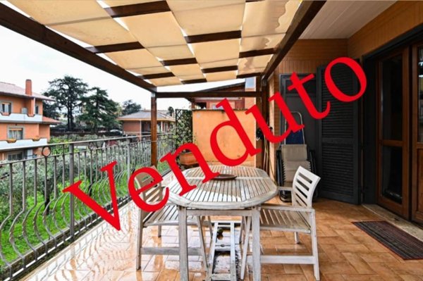 appartamento in vendita a Marino in zona Poggio delle Mole