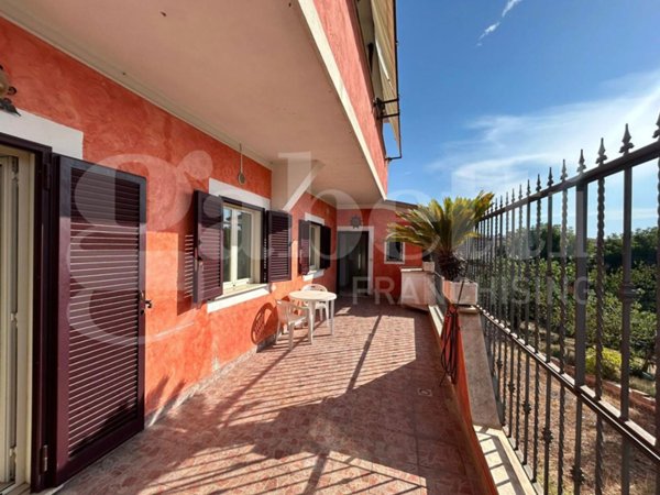 appartamento in vendita a Marino in zona Poggio delle Mole