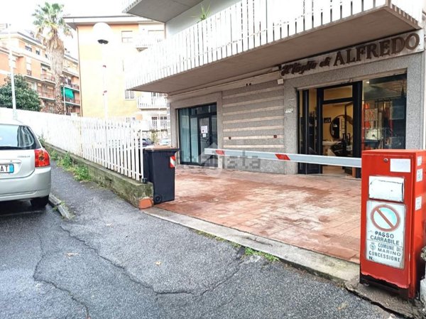 ufficio in vendita a Marino