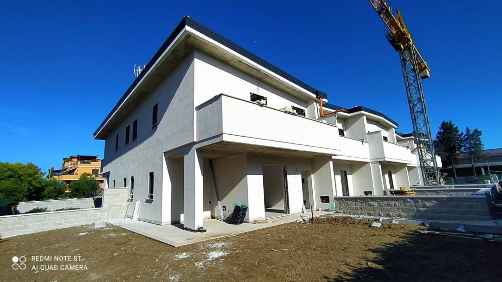 casa indipendente in vendita a Marino in zona Cava dei Selci