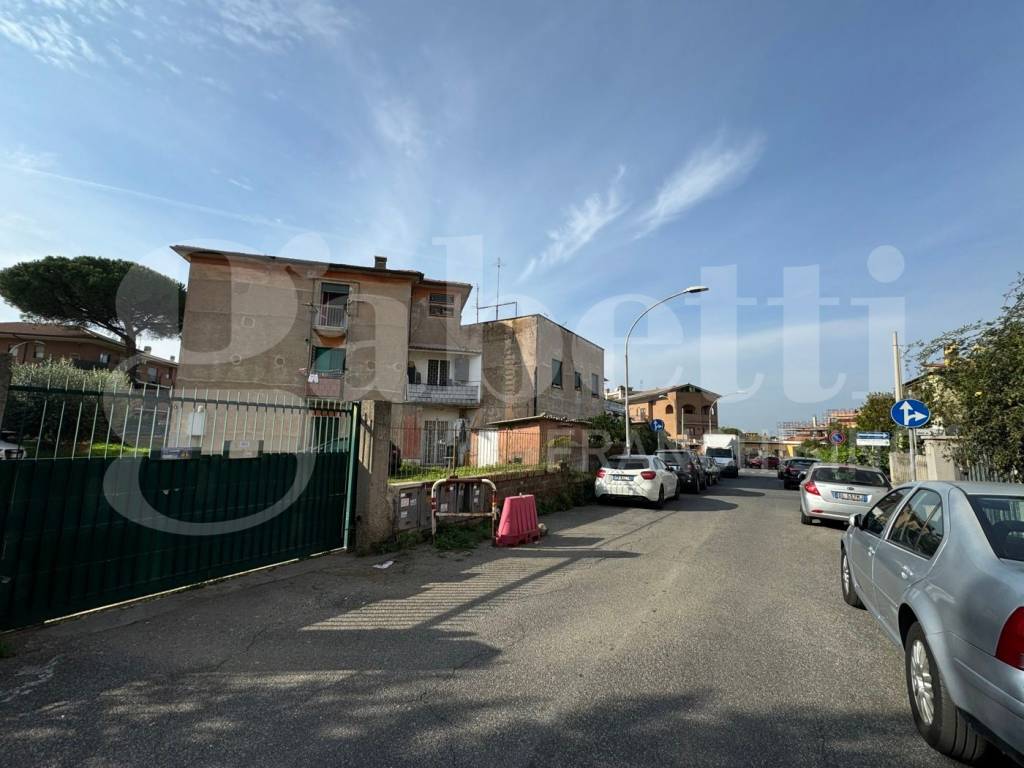 appartamento in vendita a Marino in zona Santa Maria delle Mole