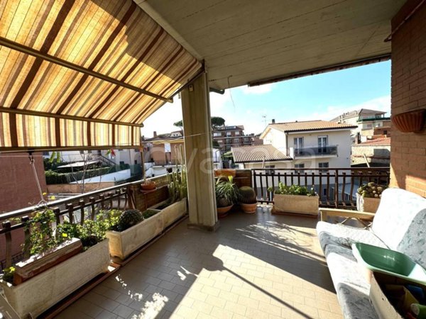 appartamento in vendita a Marino in zona Santa Maria delle Mole