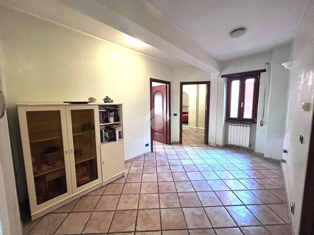appartamento in vendita a Marino in zona Cava dei Selci