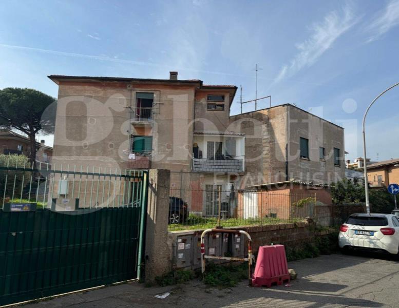 appartamento in vendita a Marino in zona Santa Maria delle Mole