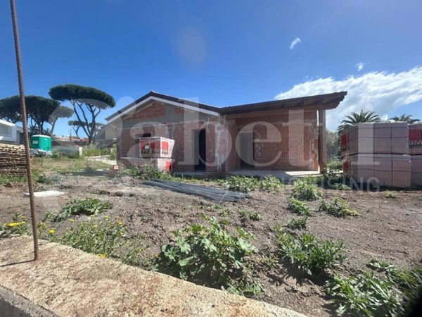 casa indipendente in vendita a Marino