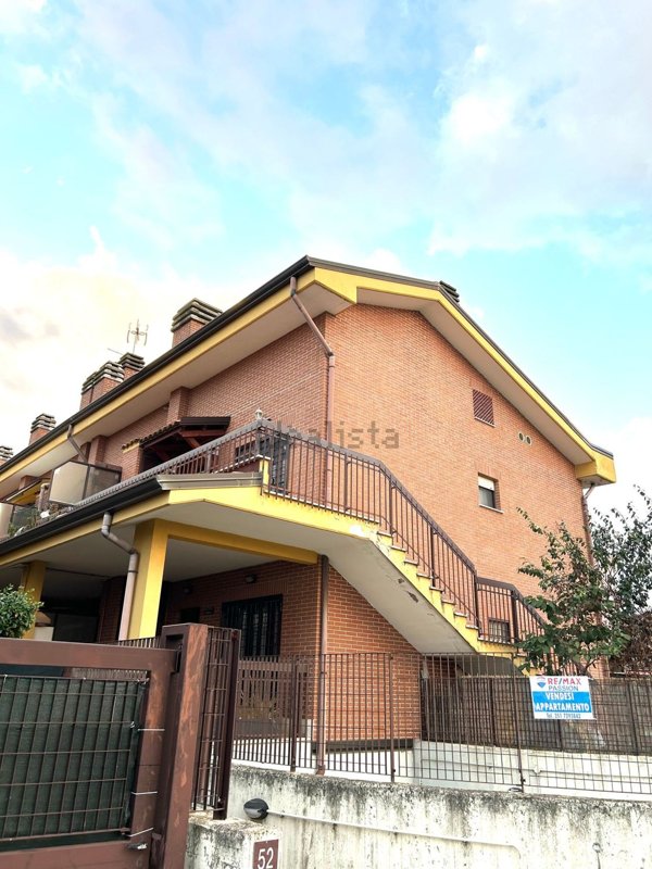 appartamento in vendita a Marino in zona Cava dei Selci