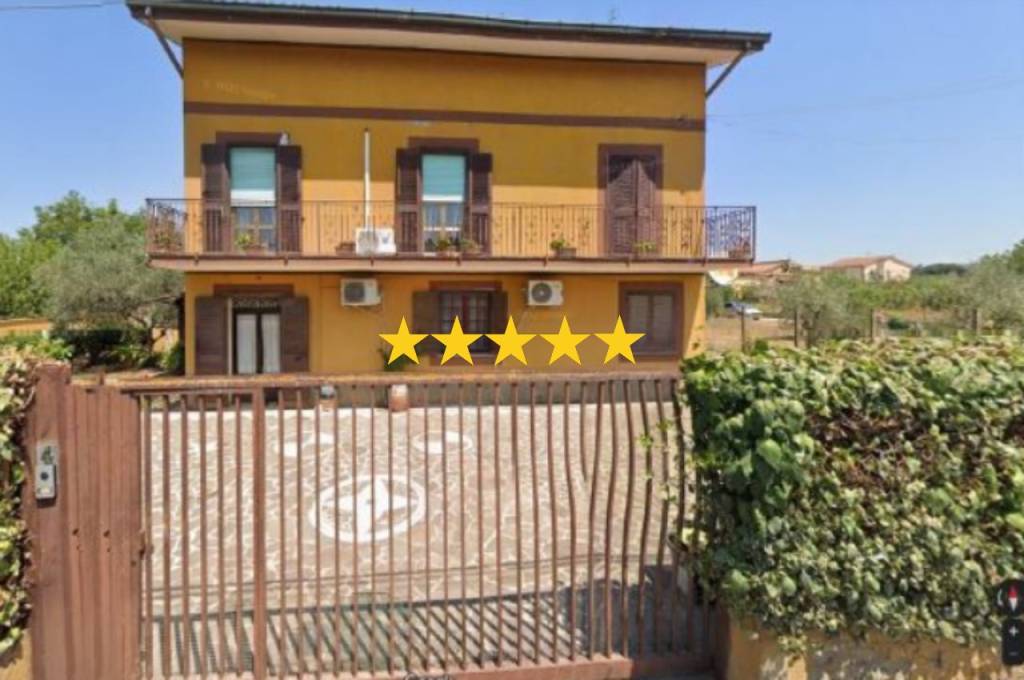 appartamento in vendita a Marino in zona Frattocchie