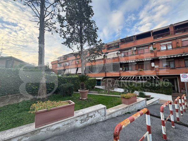 appartamento in vendita a Marino in zona Santa Maria delle Mole