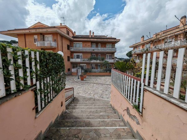 appartamento in vendita a Marino
