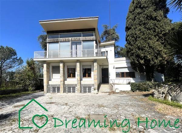 casa indipendente in vendita a Marino
