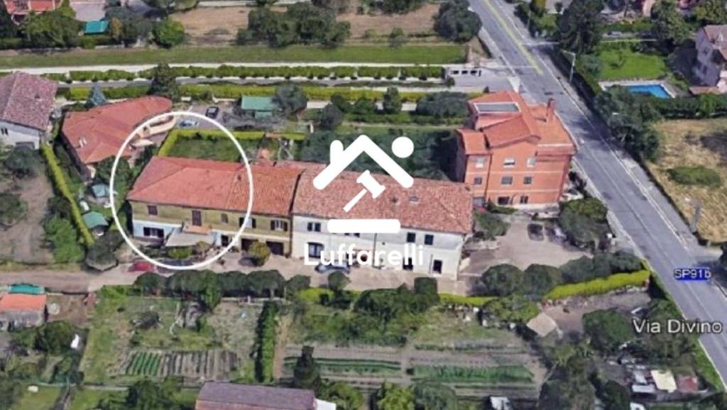 appartamento in vendita a Marino in zona Frattocchie