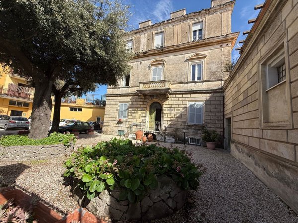 appartamento in vendita a Marino