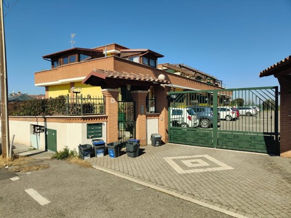 appartamento in vendita a Marino in zona Frattocchie