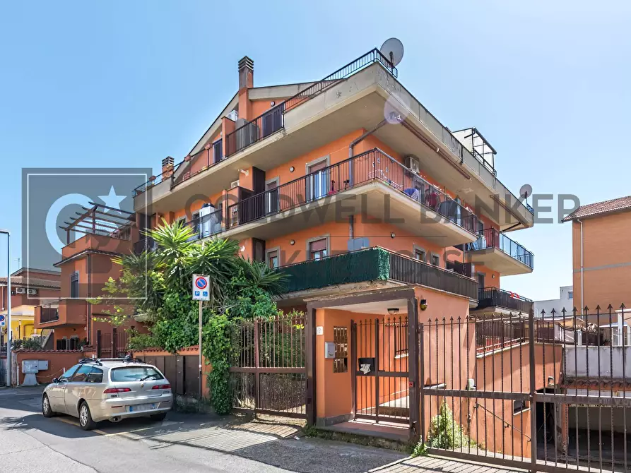 appartamento in vendita a Marino in zona Cava dei Selci