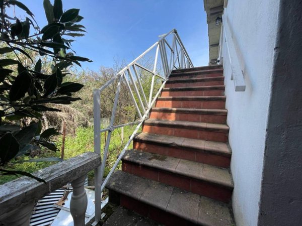 casa indipendente in vendita a Marino in zona Poggio delle Mole
