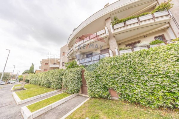 appartamento in vendita a Marino in zona Frattocchie