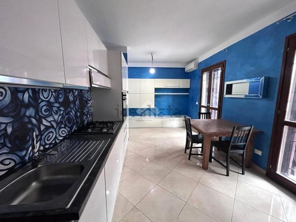 appartamento in vendita a Marino in zona Cava dei Selci