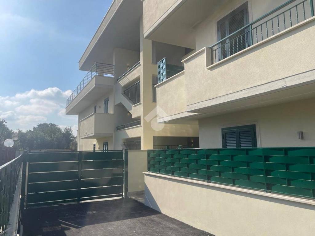 appartamento in vendita a Marino in zona Cava dei Selci