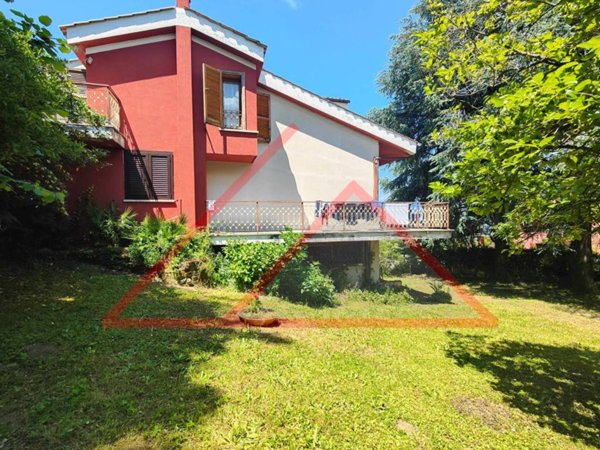 casa indipendente in vendita a Marino in zona Cava dei Selci