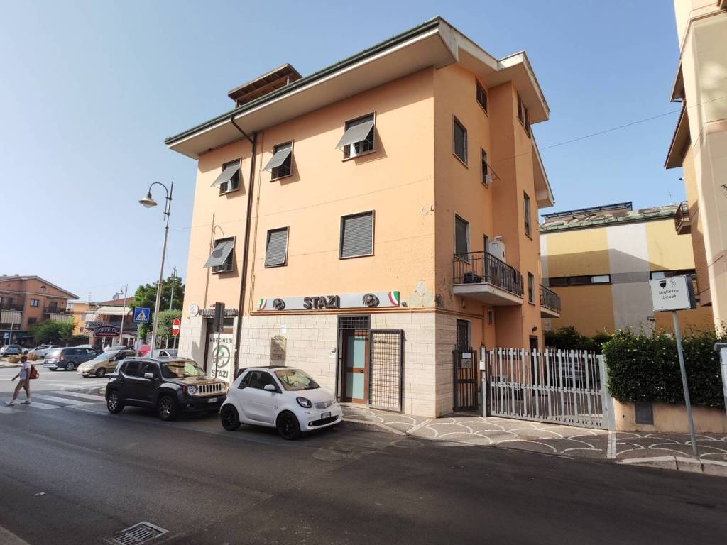 appartamento in vendita a Marino in zona Santa Maria delle Mole