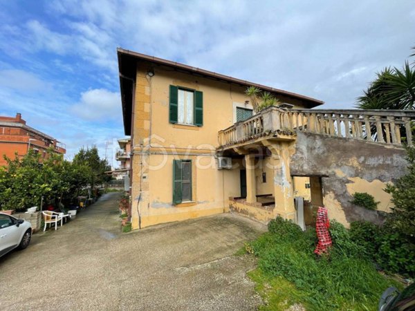 appartamento in vendita a Marino in zona Santa Maria delle Mole