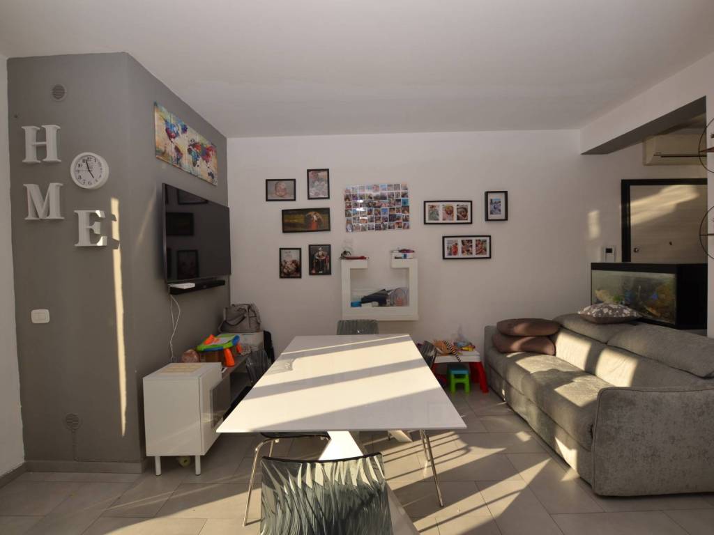 appartamento in vendita a Marino in zona Frattocchie