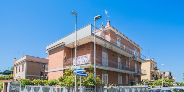 appartamento in vendita a Marino in zona Cava dei Selci
