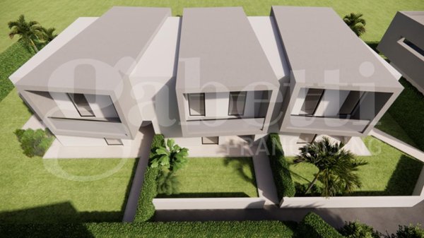 casa indipendente in vendita a Marino in zona Frattocchie