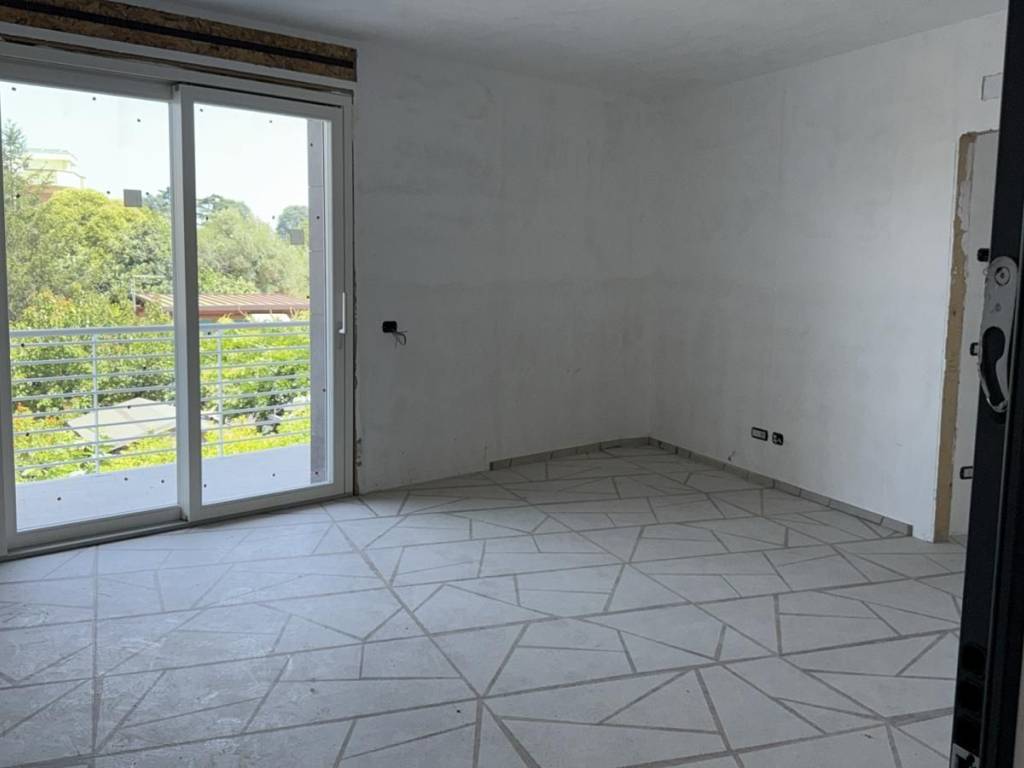 appartamento in vendita a Marino in zona Frattocchie