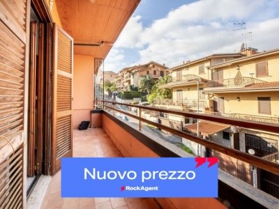 casa indipendente in vendita a Marino