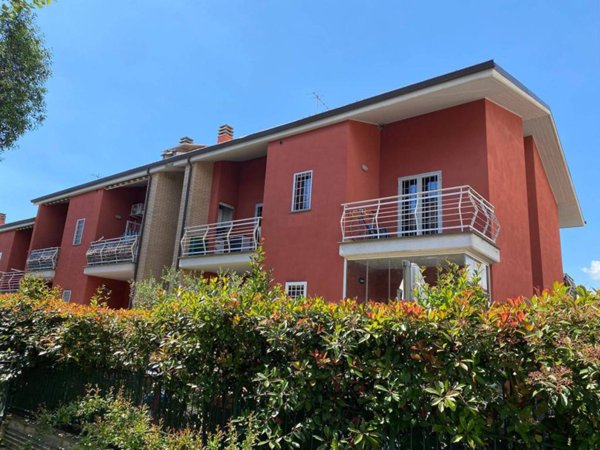 appartamento in vendita a Marino in zona Castelluccia