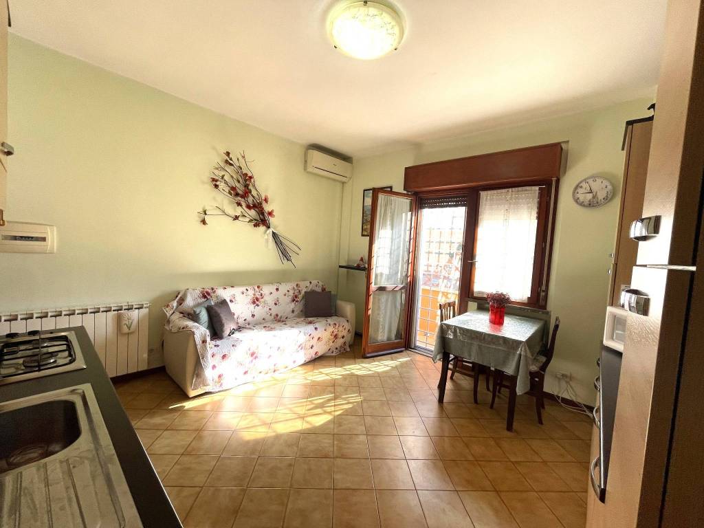 appartamento in vendita a Marino in zona Castelluccia