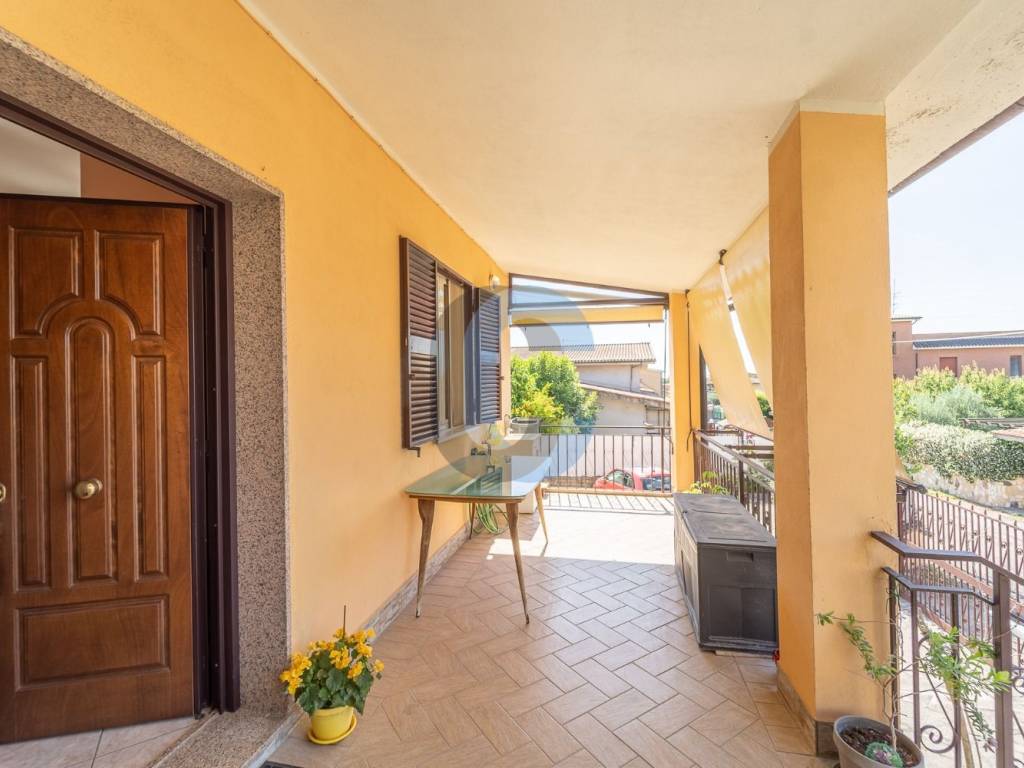 appartamento in vendita a Marino in zona Poggio delle Mole