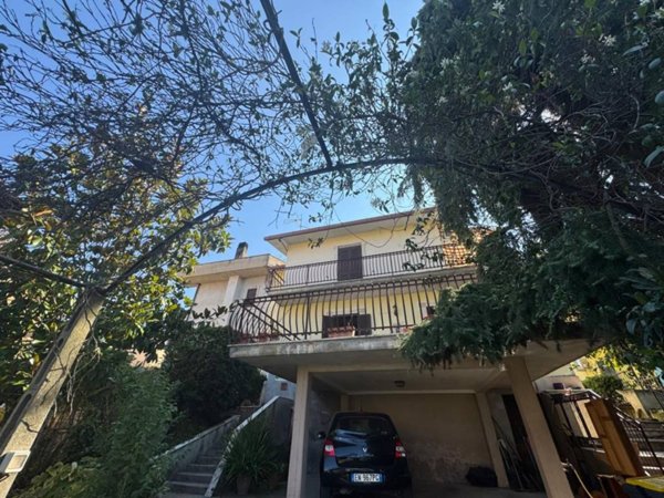 appartamento in vendita a Marino in zona Poggio delle Mole