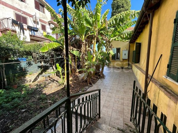 casa indipendente in vendita a Marino in zona Castelluccia
