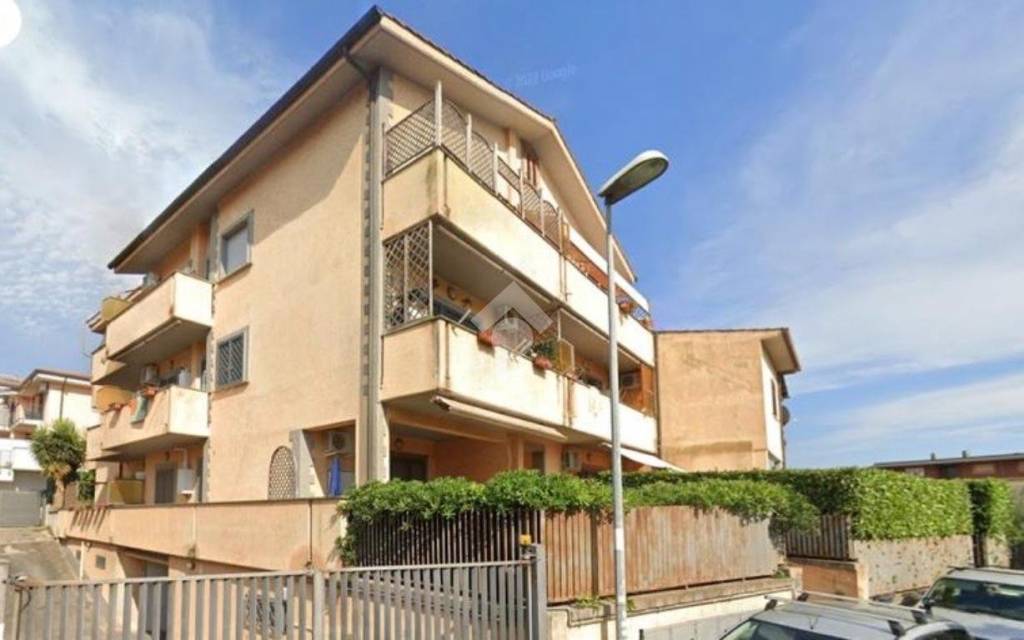 appartamento in vendita a Marino in zona Poggio delle Mole
