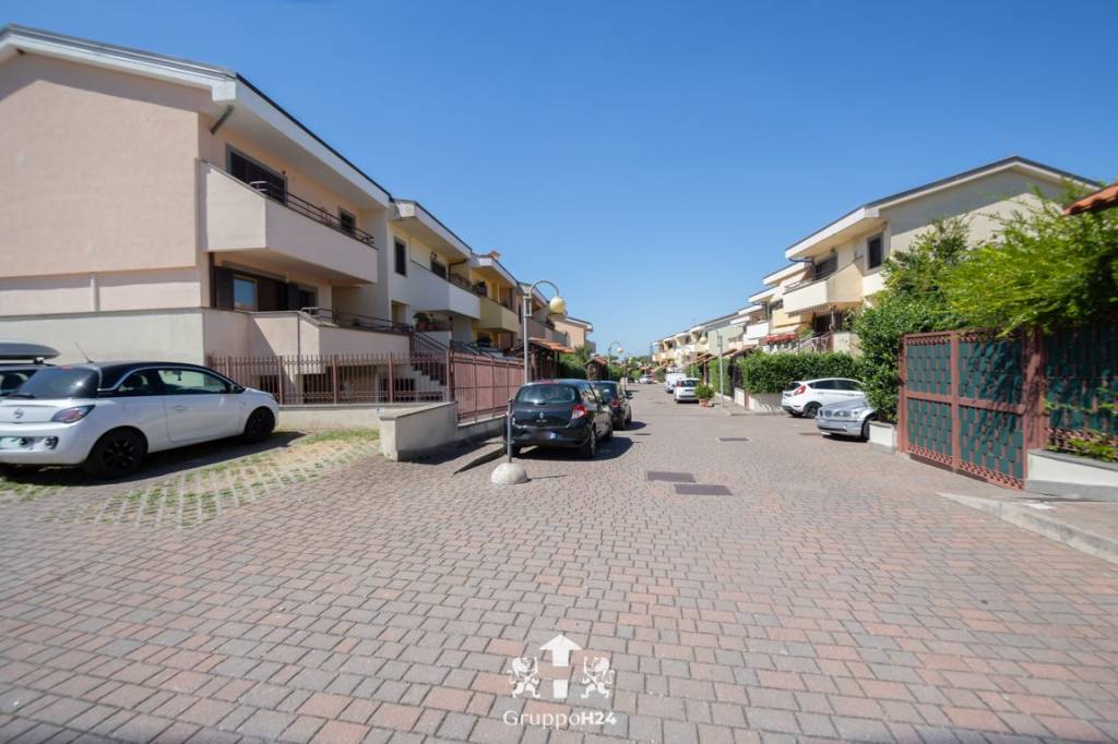 casa indipendente in vendita a Marino in zona Castelluccia
