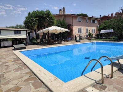 casa indipendente in vendita a Marino in zona Frattocchie