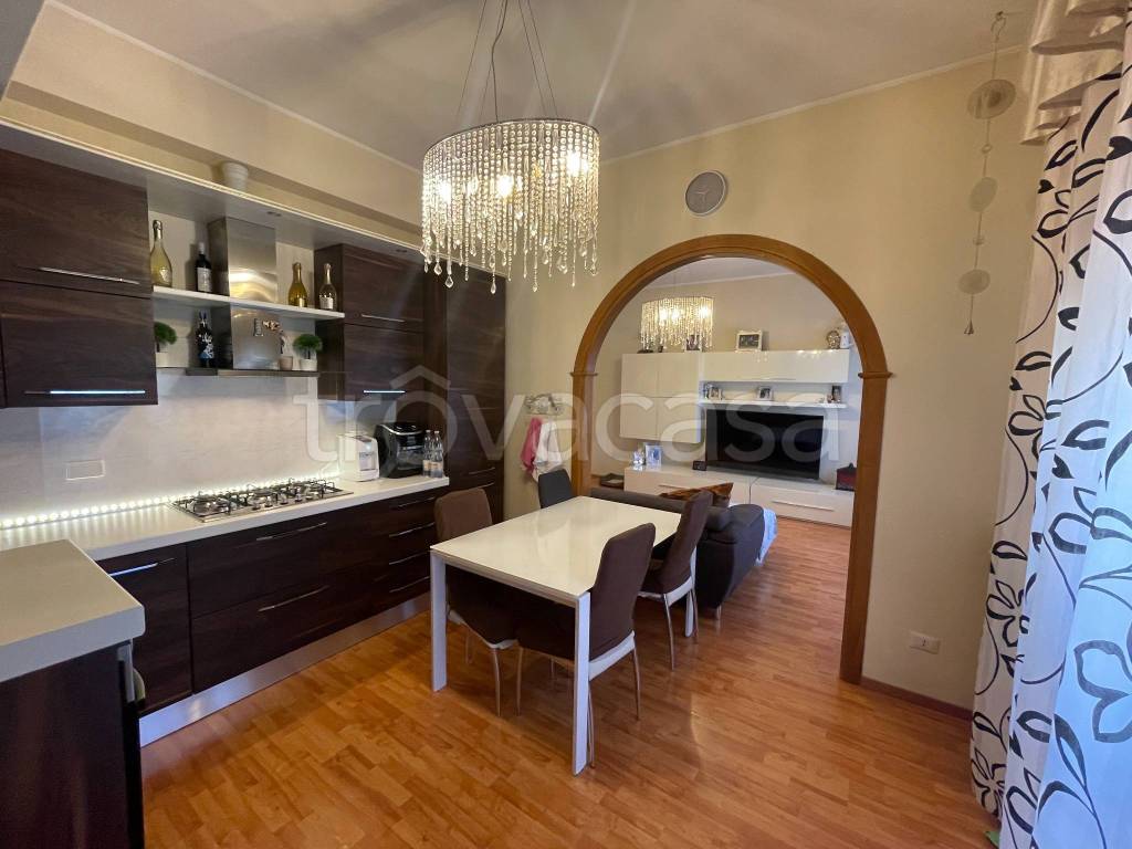 appartamento in vendita a Marino in zona Poggio delle Mole